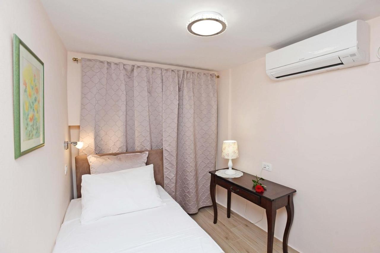 Holiday Home Mila ดูบรอฟนิก ภายนอก รูปภาพ